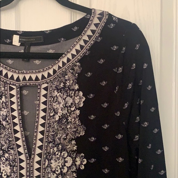 Key hole dress - Black - Long Sleeve - Picture 3 of 4